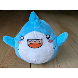 LankyBox Thicc Blue Shark Plush 7" Lanky Box - Series 3 -2023